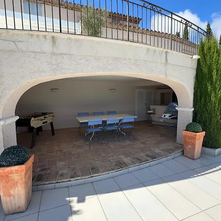 Villa Vue Exceptionnelle 5 *